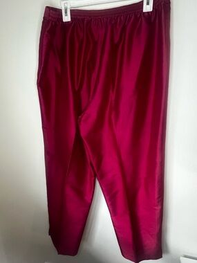 Bloomingdale’s 100% Silk Pants 18W Pink Satin Elastic Waist Statement